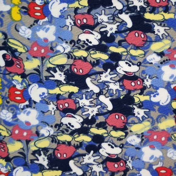 LuLaRoe Cassie Disney XS textured pencil skirt Mickey mouse red white & blue - Picture 5 of 7